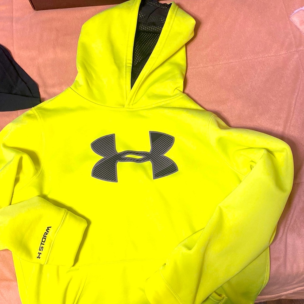 Boys Under Armour hoodie